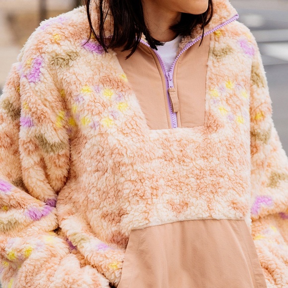 Urban Outfitters Sweaters - Urban Outfitters Pastel Cozy Pullover Sweater